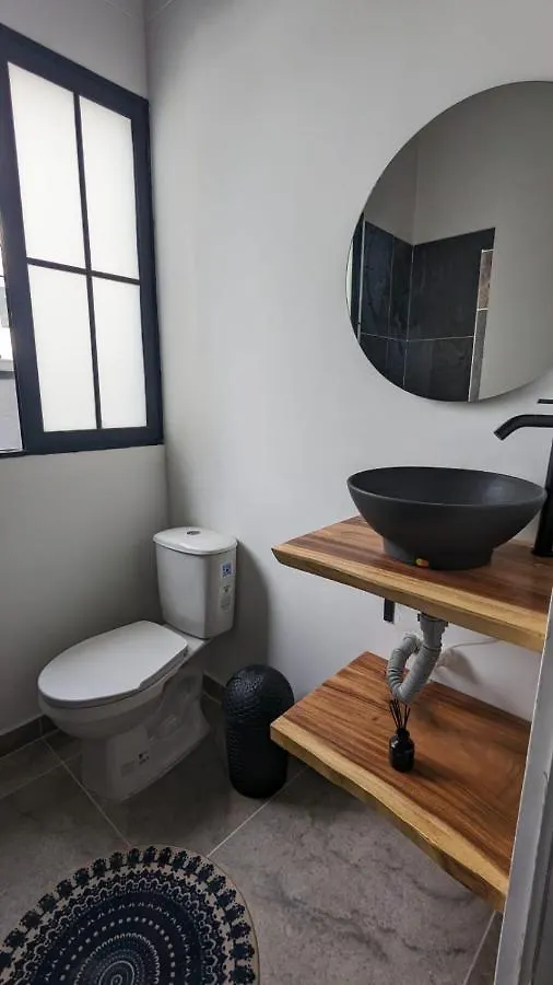 Uku Inn Medellín