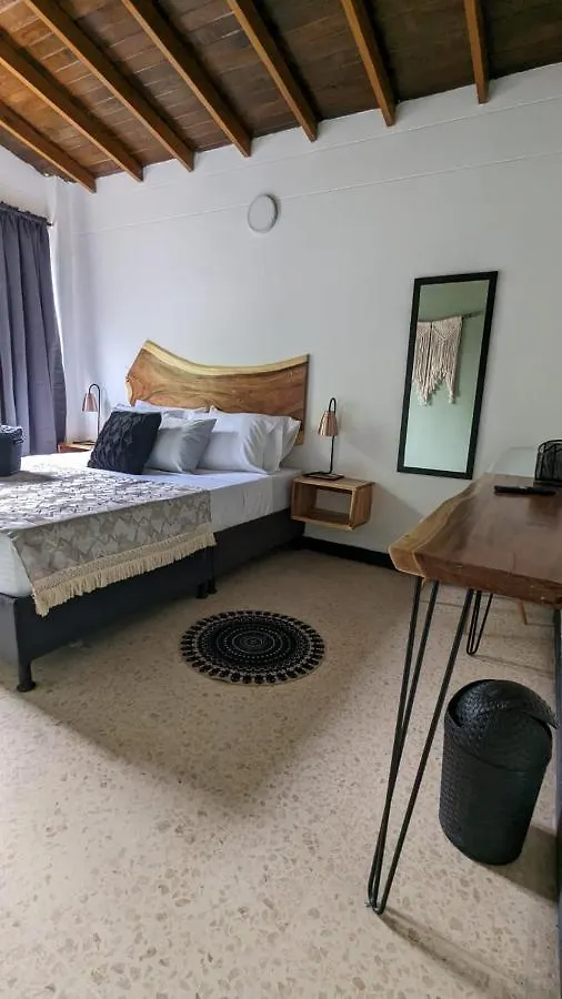 Uku Inn Medellín Pensjonat