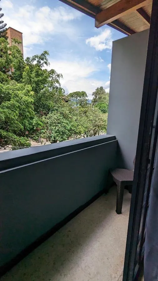 Uku Inn Medellín Pensjonat