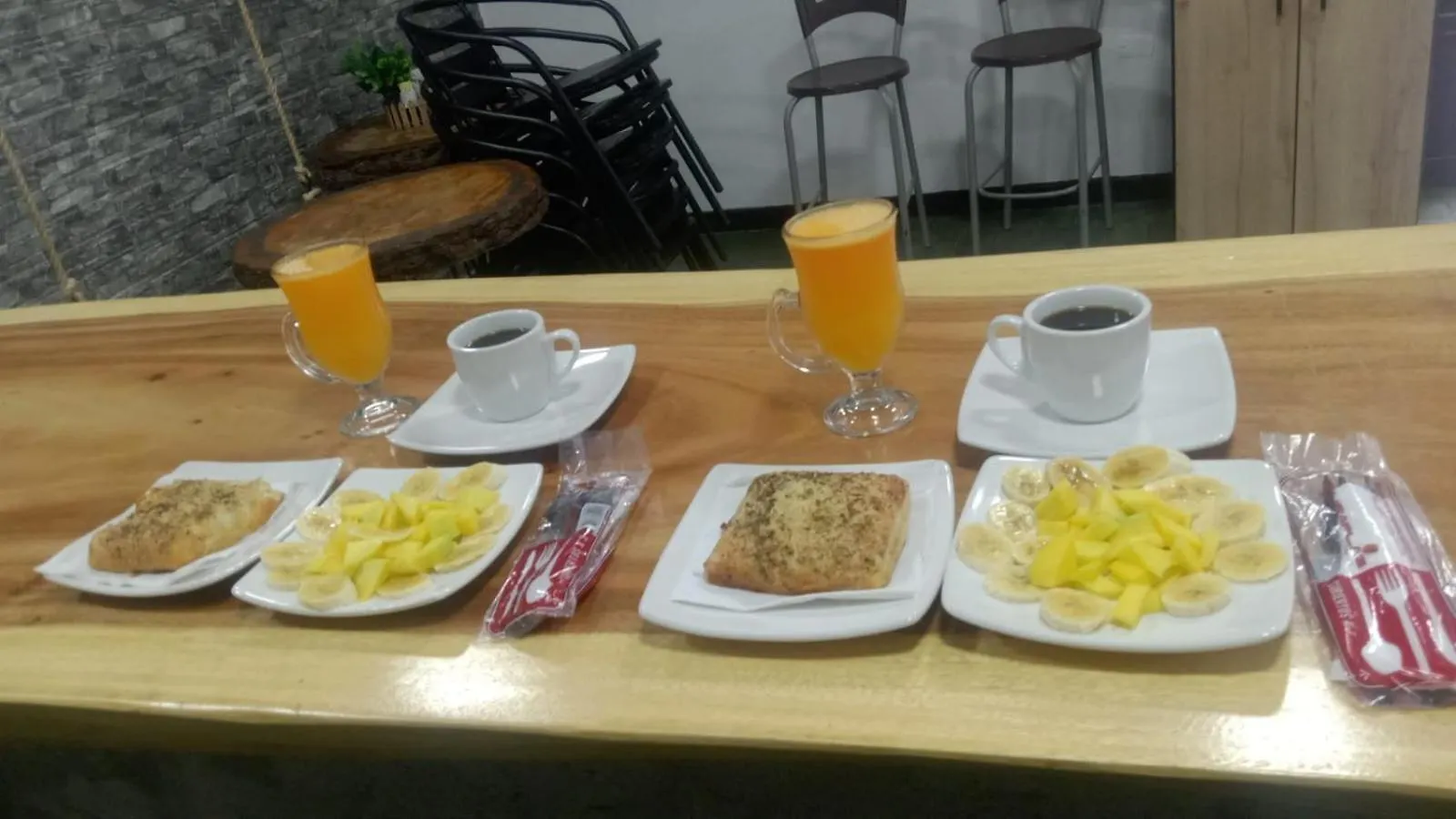 Uku Inn Μεντεγίν